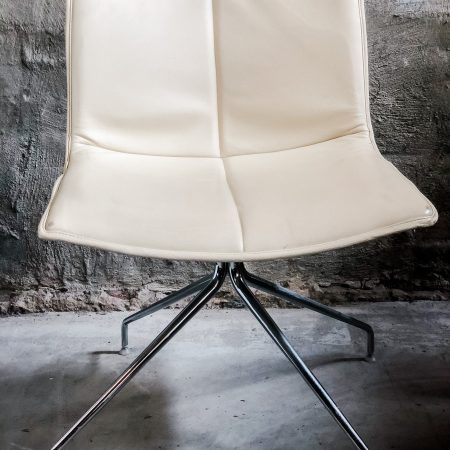 Arper Catifa 46 Chair