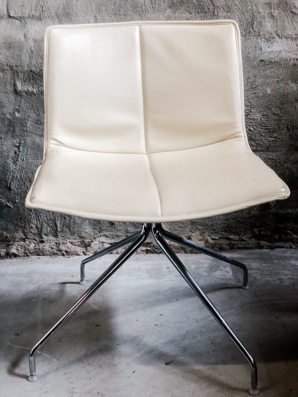 Arper Catifa 46 Chair